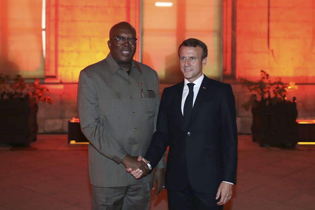 Roch Marc Christian Kaboré, le président burkinabè, reçu par son homologue français Emmanuel Macron, le 9 octobre 2019 à Lyon. © Laurent Cipriani/AP/SIPA