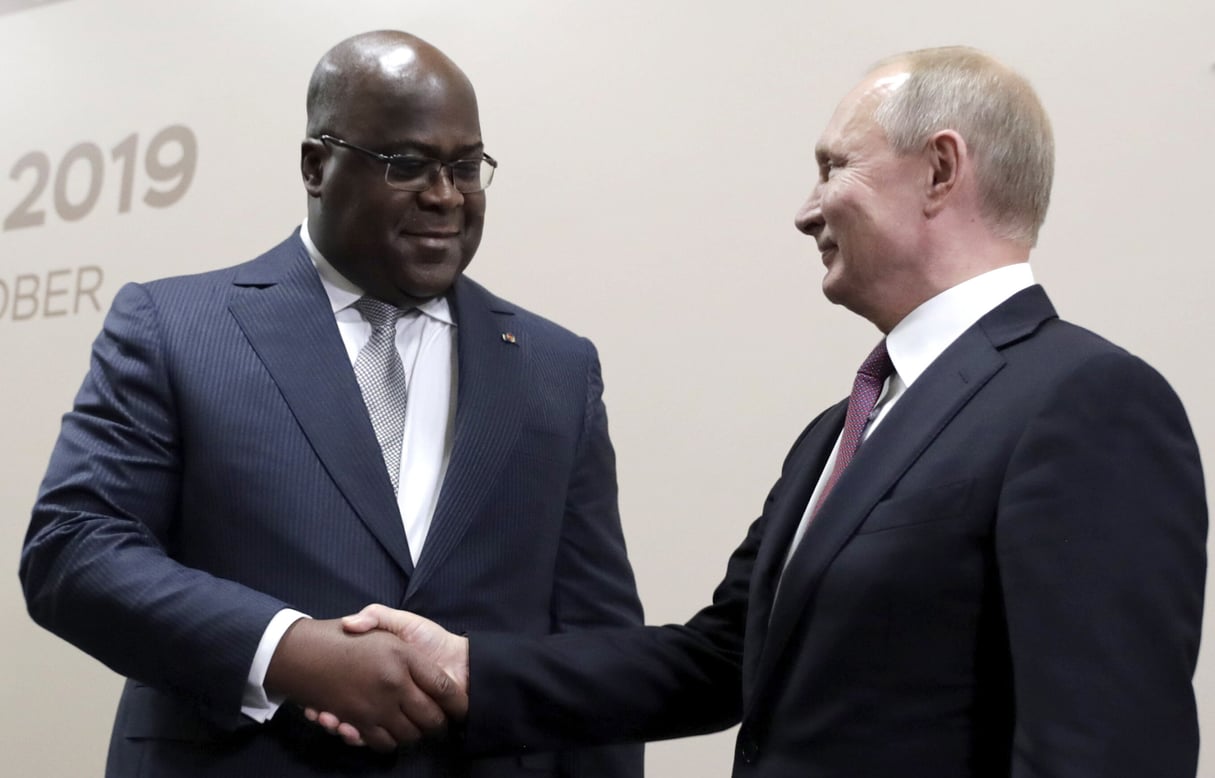 Vladimir Poutine et le président Félix Tshisekedi lors du Sommet Russie-Afrique, le 23 octobre 2019. &copy; Mikhail Metzel/AP/SIPA