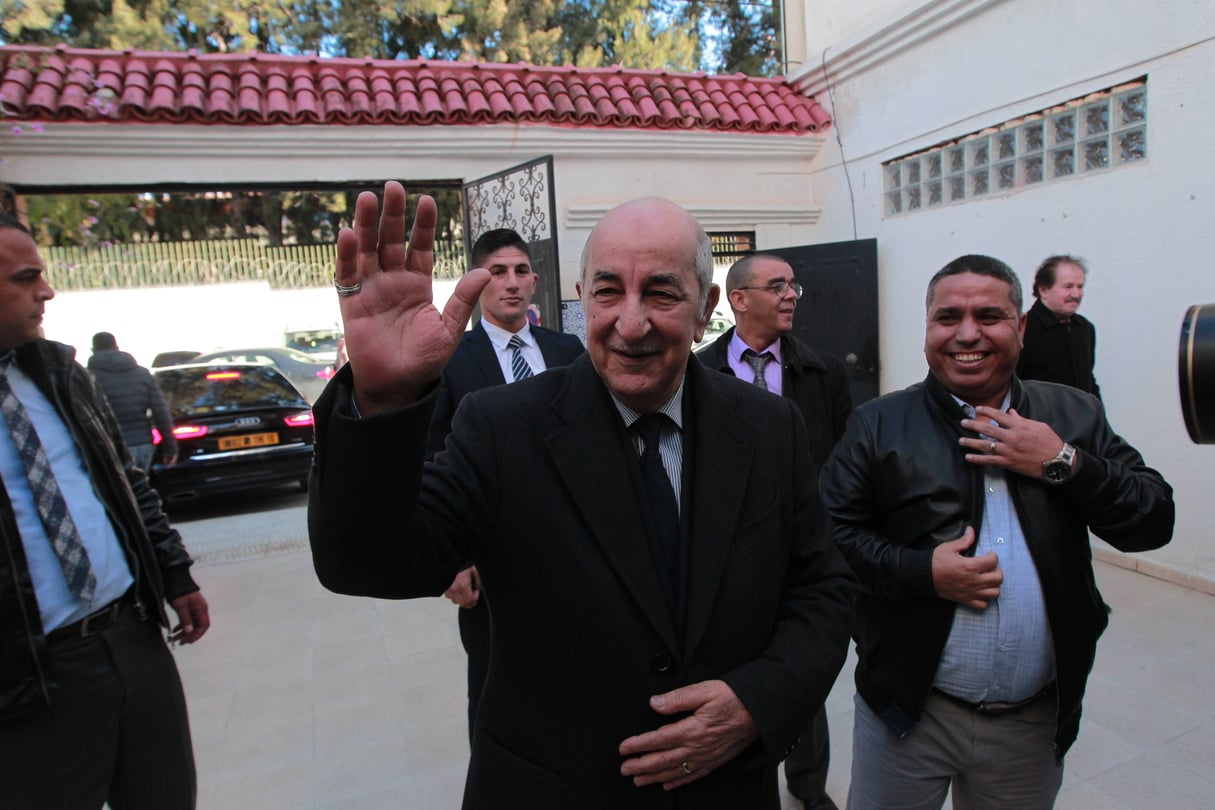 Le candidat Abdelmadjid Tebboune avant une conférence de presse à Alger, le 24 novembre 2019. © Fateh Guidoum/AP/SIPA