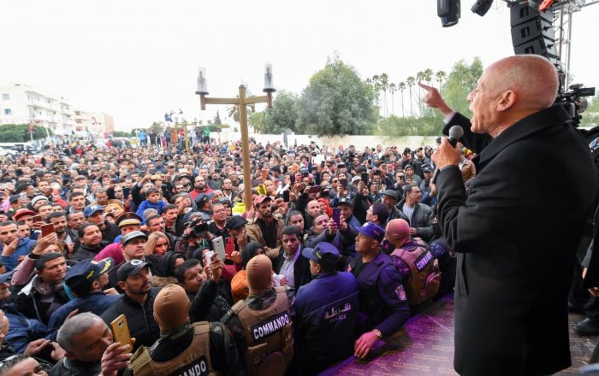 Le président tunisien Kaïs Saïed, lors de sa prise de parole publique à Sidi Bouzid, le 17 décembre 2019. © Facebook / Présidence Tunisie