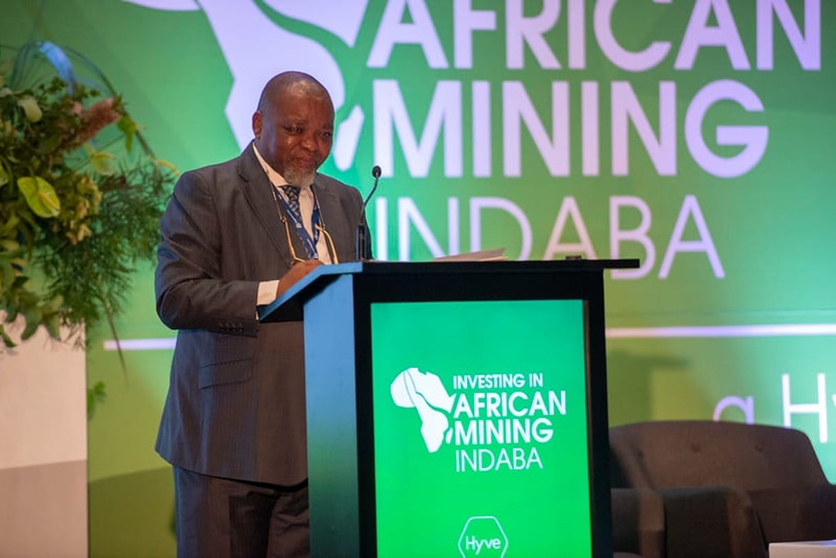e ministre sud-africain des Ressources minérales et de l’Énergie, Gwede Mantashe, à la conférence Mining Indaba, au Cap, le 2 février 2020. © Mining Indaba