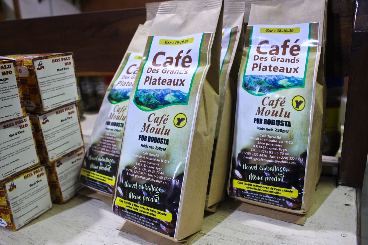 Café produit et torréfié au Togo, vendu à La BoBar : boutique, bar, restaurant &copy; Aïssatou Diallo pour JA