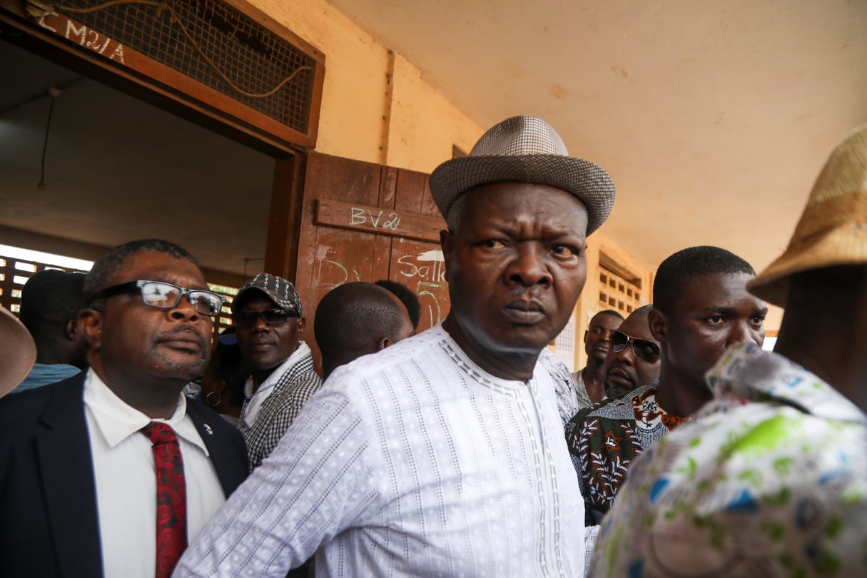 Agbéyomé Kodjo, à la sortie d’un bureau de vote de Lomé lors de la présidentielle du 22 février 2020 au Togo. © REUTERS/Luc Gnago