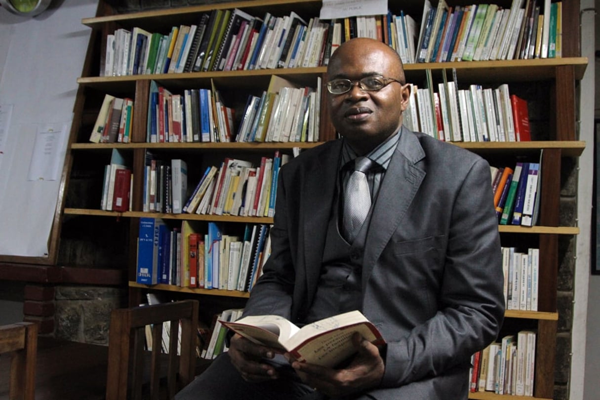 Mathias Owona, vice-recteur de l’Université de Yaoundé-II. © Baudouin Mouanda pour J.A.
