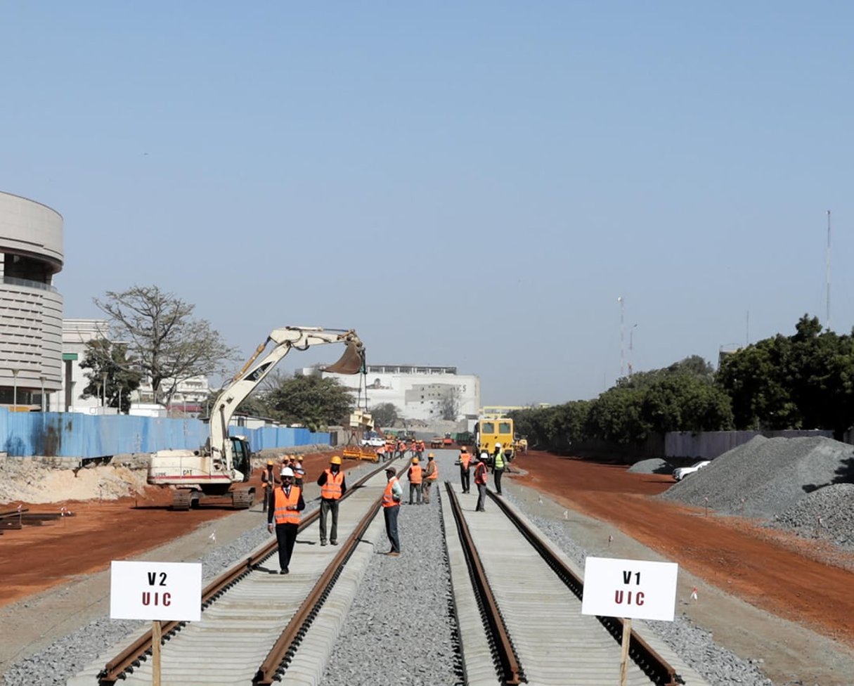 Visite du chantier de la gare du TER, à Dakar, le 2 février 2018. © Lionel Mandeix/Présidence Senegal