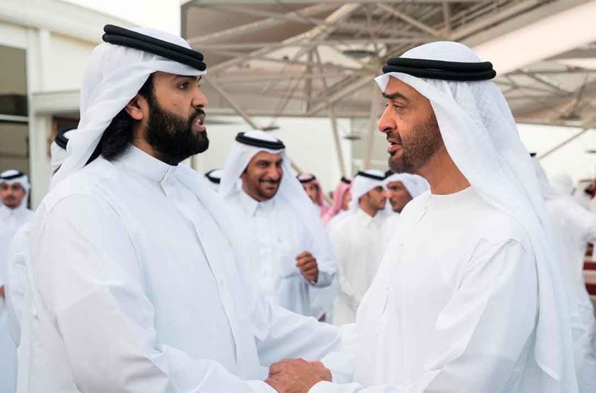 Cheikh Mohamed Ben Zayed avec Cheikh Sultan Ben Suhaim Al Thani à Abou Dhabi. © The National