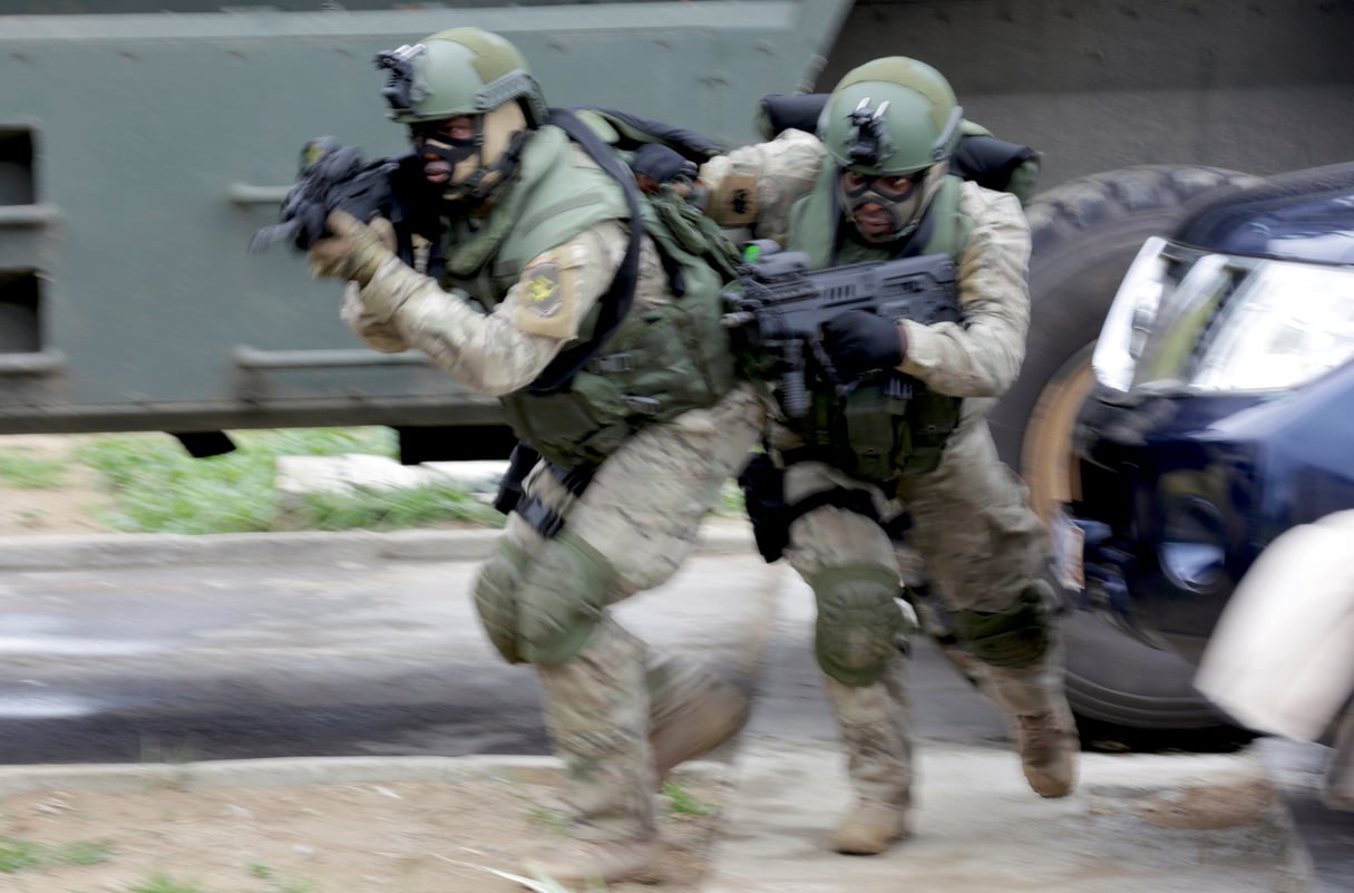 Des membres des forces spéciales ivoiriennes, lors d’un entraînement à Abidjan, en septembre 2017. © REUTERS/Thierry Gouegnon