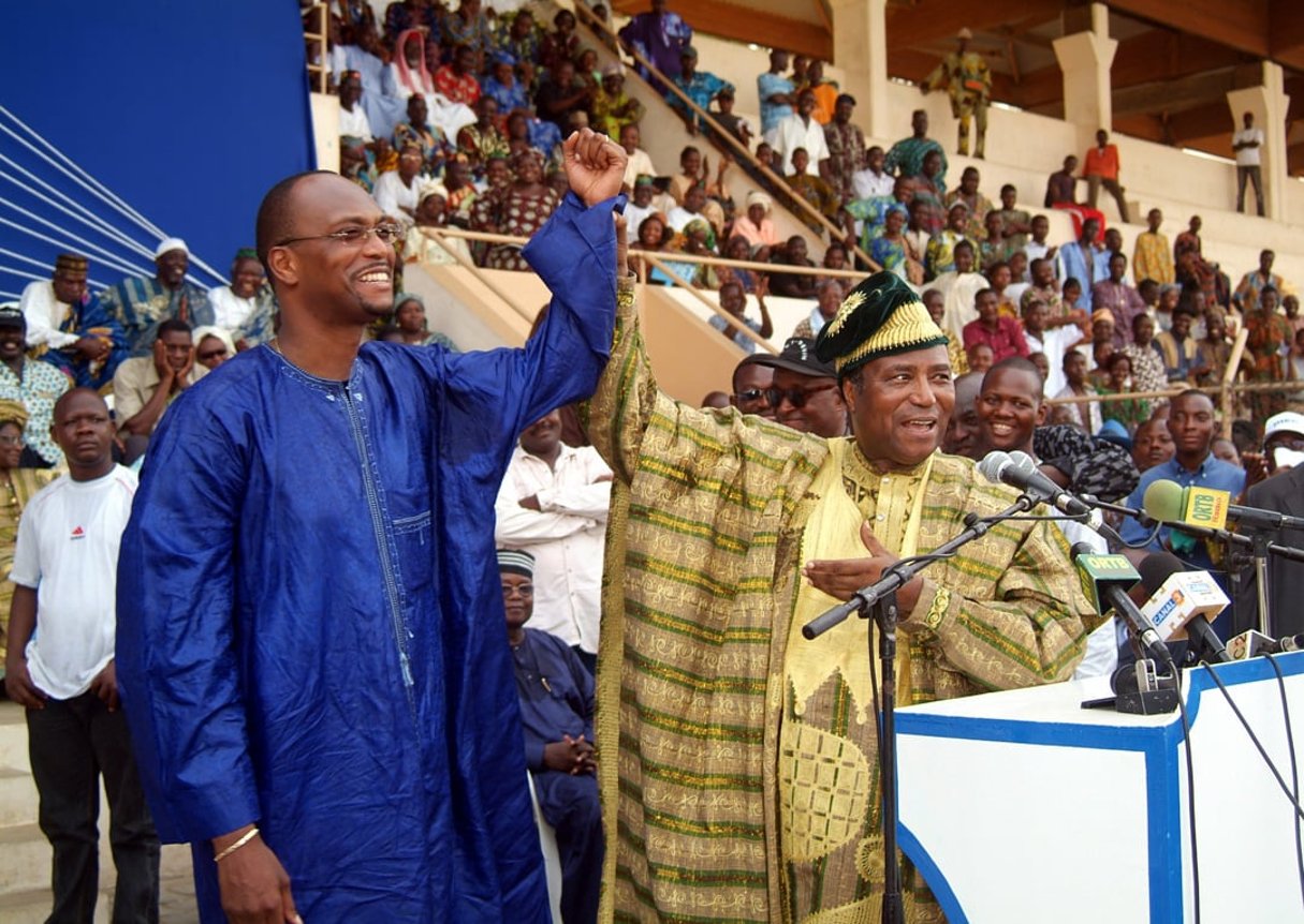 L’ancien président du bénin Nicéphore Soglo et son fils aîné, Léhady, en 2006. © Erick-Christian Ahounou / AFP