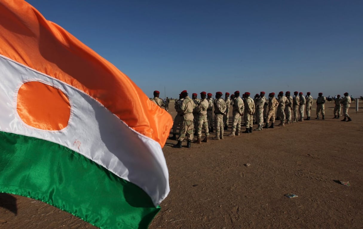 Des soldats nigériens dans la région d’Agadez, en 2011. © Luc Gnago /REUTERS