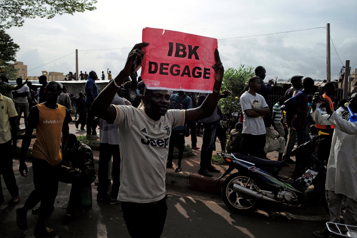 Lors de la manifestation anti-IBK, le 10 juillet 2020 à Bamako. © REUTERS/Matthiew Rosier