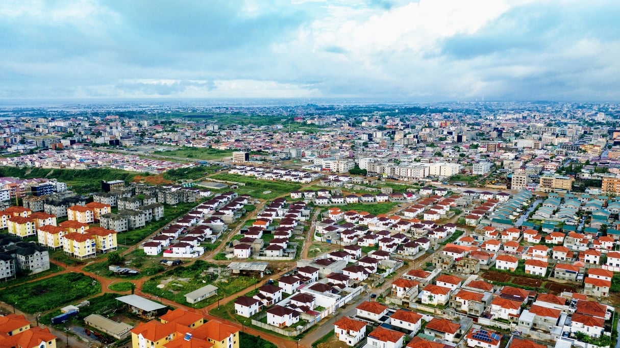Nouveaux quartiers résidentiels à Bingerville. © Issam Zejly pour JA