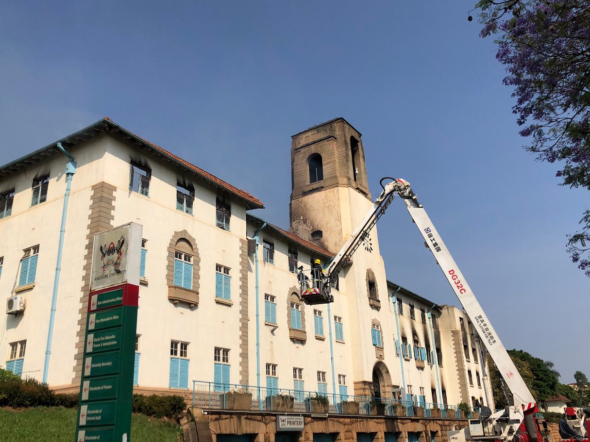 L’université de Makerere, au lendemain de l’incendie qui l’a dévastée, le 20 septembre 2020. © @MakerereU/ Twitter
