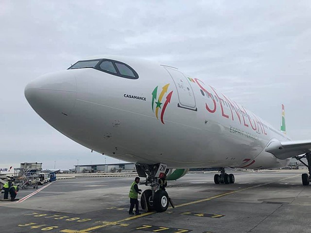 Air Sénégal a repris ses vols “spéciaux” vers Paris, Marseille, Barcelone et assure aussi Milan et Casablanca. © Barka Diop/Wikipedia Licence CC
