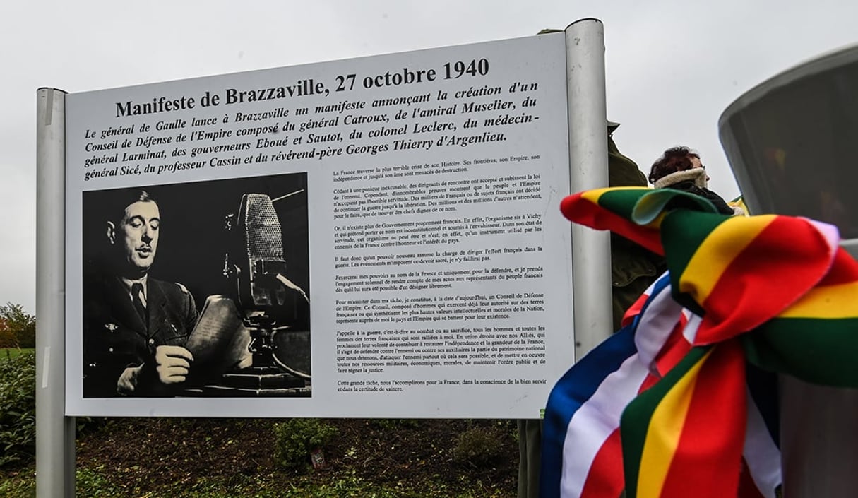 Une stèle commémorant l’appel de Brazzaville prononcé le 27 octobre 1940 par le général De Gaulle, à Verquin, dans le Nord de la France © DENIS CHARLET/AFP