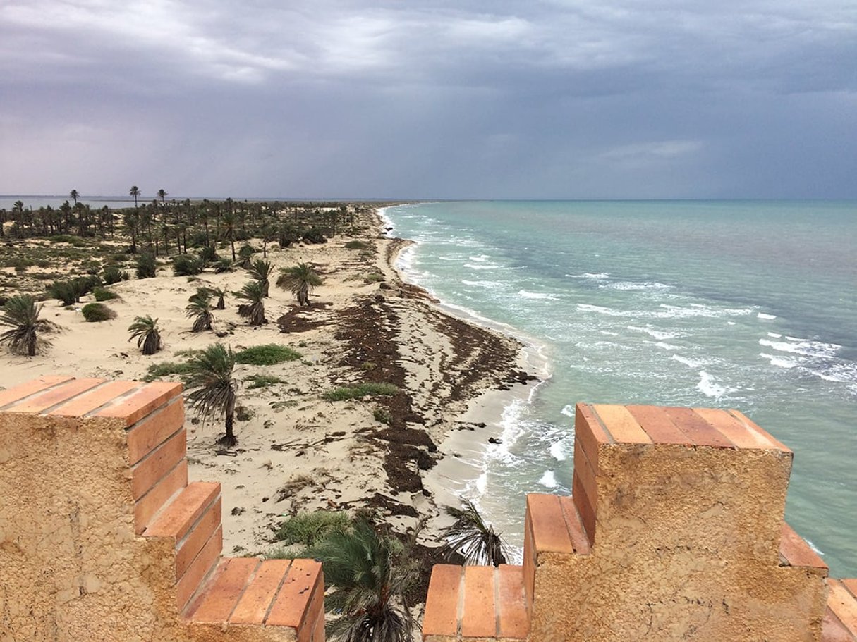 La plage de Farwa, au large de la Libye, le 02 novembre 2018. © Karlos Zurutuza