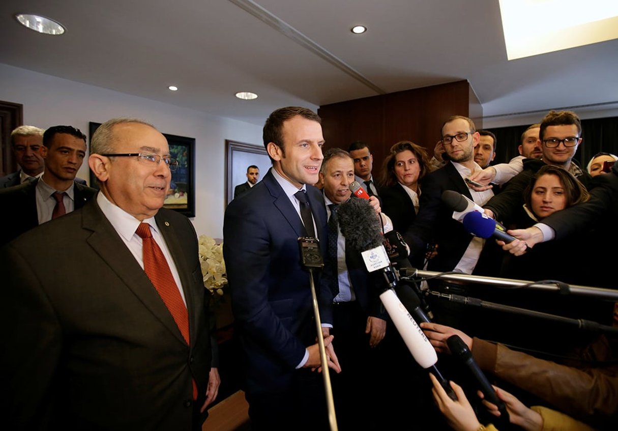 Emmanuel Macron, alors candidat à la présidentielle, en 2017 à Alger. © Ramzi Boudina/REUTERS