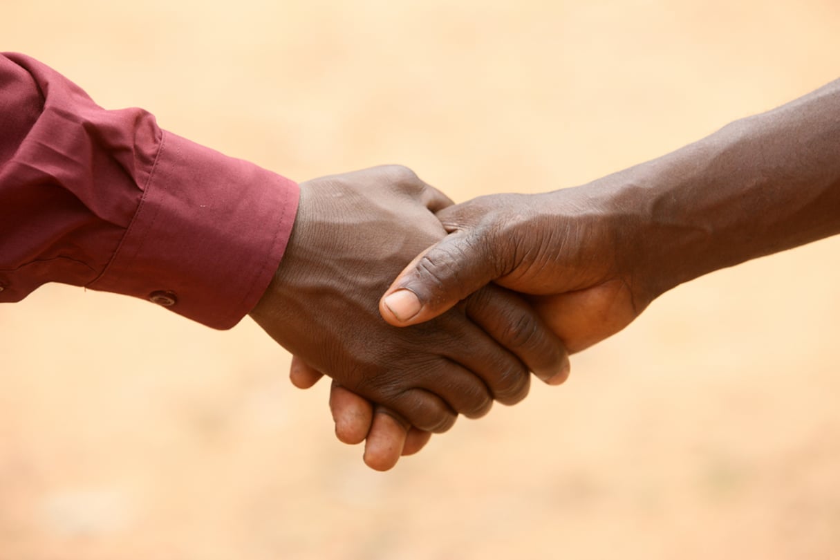 Handshake © Pascal Deloche/Stone RF/Getty