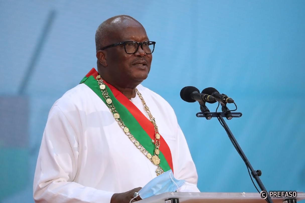 Le président burkinabè Roch Marc Christian Kaboré lors de son ivestiture pour un second mandat, le 28 décembre 2020 à Ouagadougou. © DR : président du Burkina Faso