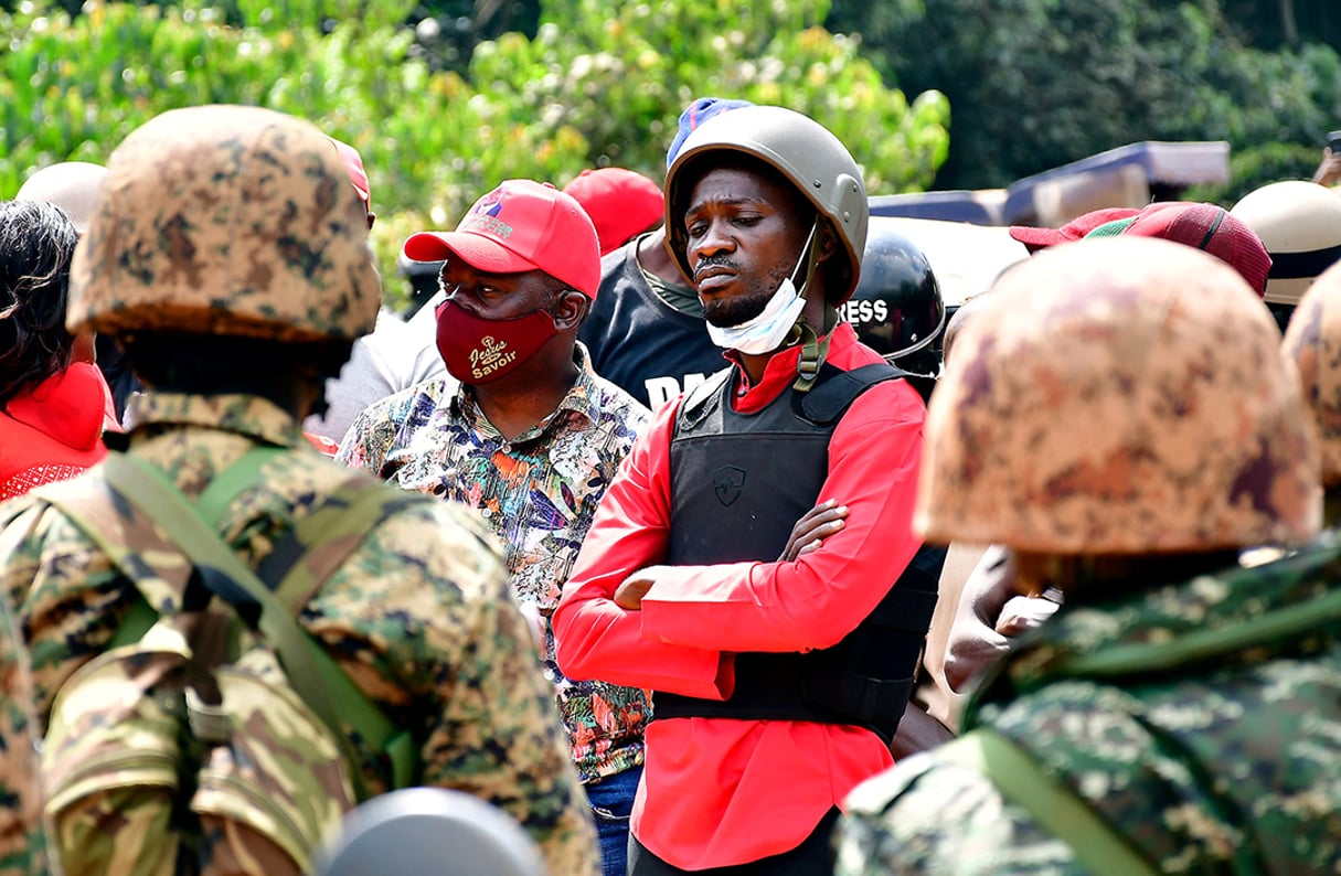 Robert Kyagulanyi, alias Bobi Wine, candidat à l’élection présidentielle du 14 janvier 2021. © REUTERS