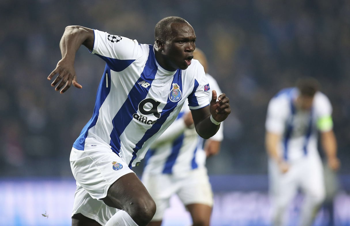 Vincent Aboubakar, du FC Porto, fait la fête après avoir marqué le deuxième but de son équipe lors du match de football du groupe G de la Ligue des champions entre le FC Porto et l'AS Monaco, le 6 décembre 2017. &copy; Luis Vieira/AP/SIPA