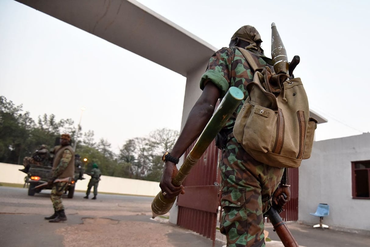 Une centaine de militaires sont désormais stationnés à Kafolo – un autre groupe est positionné un peu plus loin, à Bavé (photo d’illustration). © SIA KAMBOU/AFP