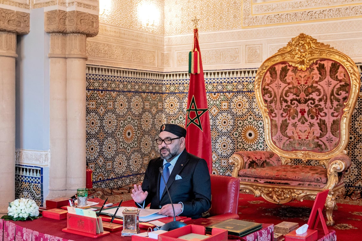 Le roi Mohammed VI préside un Conseil des ministres au Palais de Rabat. © AZZOUZ BOUKALLOUCH/MAP