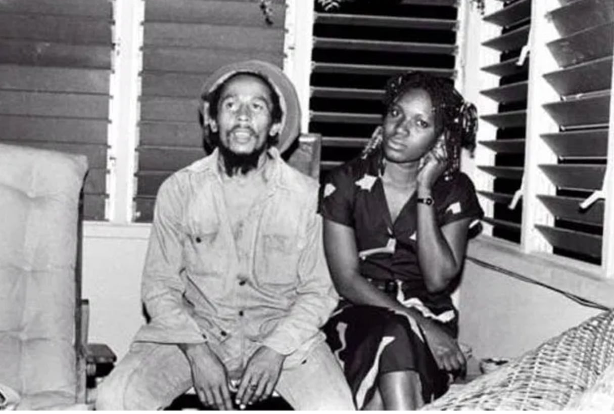 Bob Marley et Pascaline Bongo, dans les années 1980. © DR