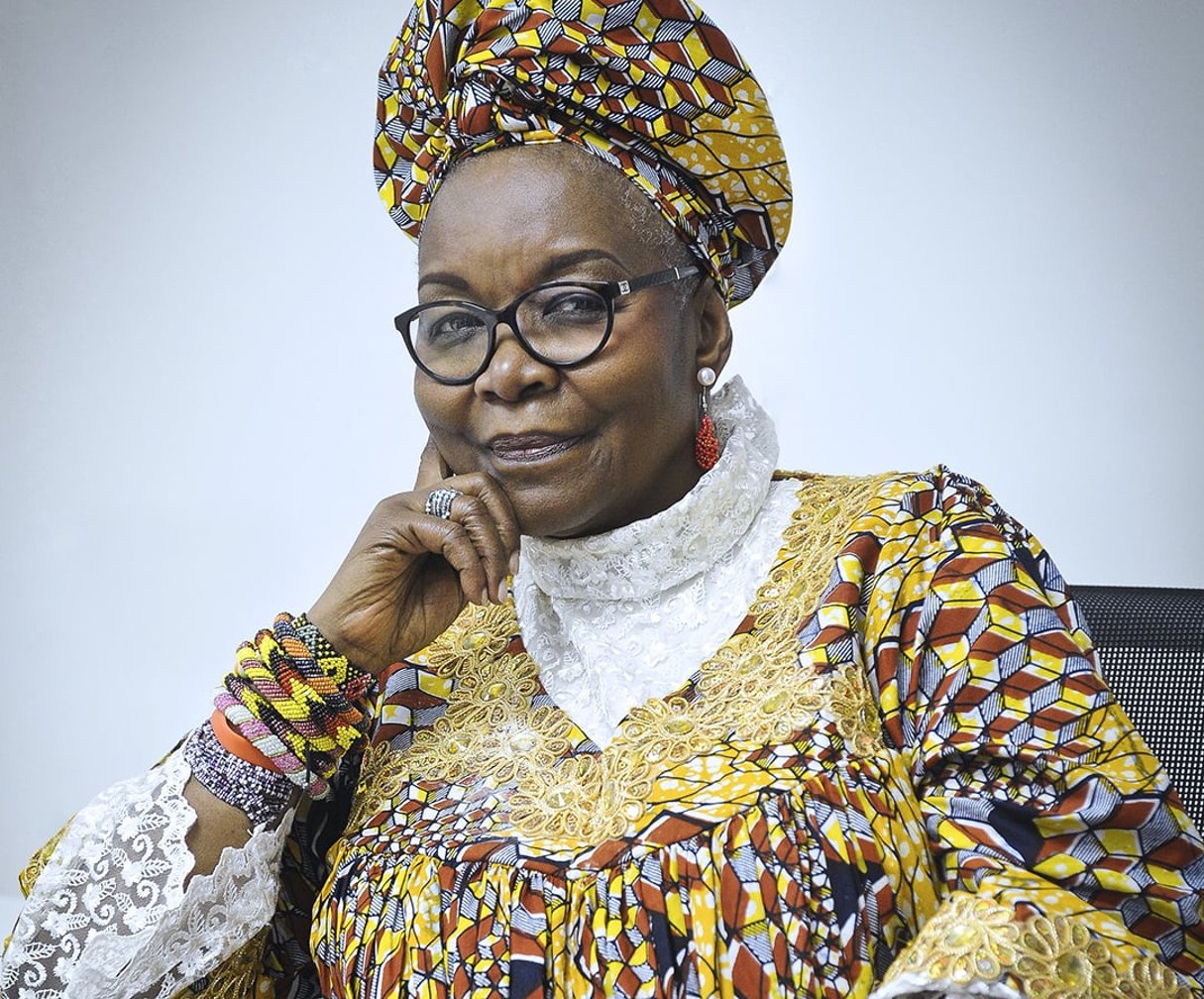 La Camerounaise Alice Nkom, avocate et  militante des droits de l’homme, à Paris, le 19 septembre 2014. © Vincent Fournier/JA