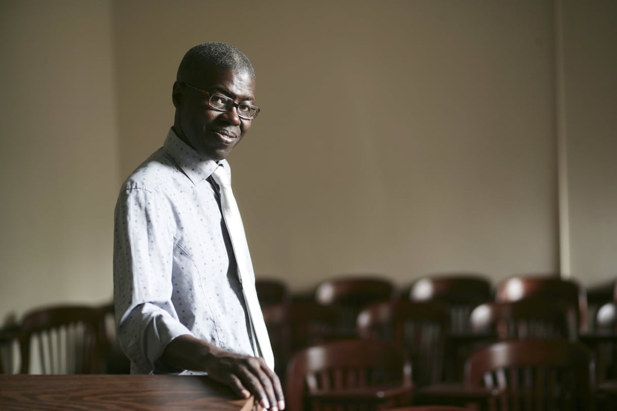 Le philosophe sénégalais Souleymane Bachir Diagne, à l’Université Columbia (États-Unis), le 28 juillet 2008. © Pascal Perrich pour JA