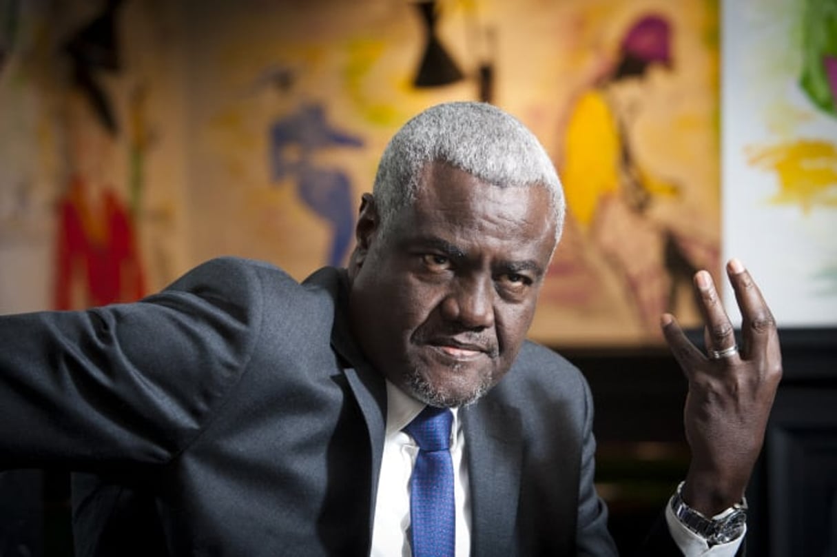 Moussa Faki Mahamat (Tchad), ancien Premier Ministre de 2003 a 2005, il est président de la Commission de l’Union africaine depuis 2017. À Paris, le 09 juin 2019. © Vincent Fournier pour J.A.