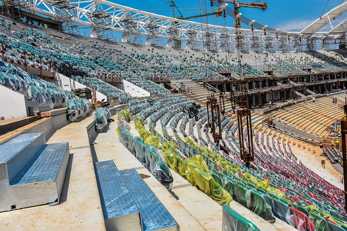 Chantier de construction du stade d’Olembe, à Yaoundé © Jean-Pierre Kepseu pour JA