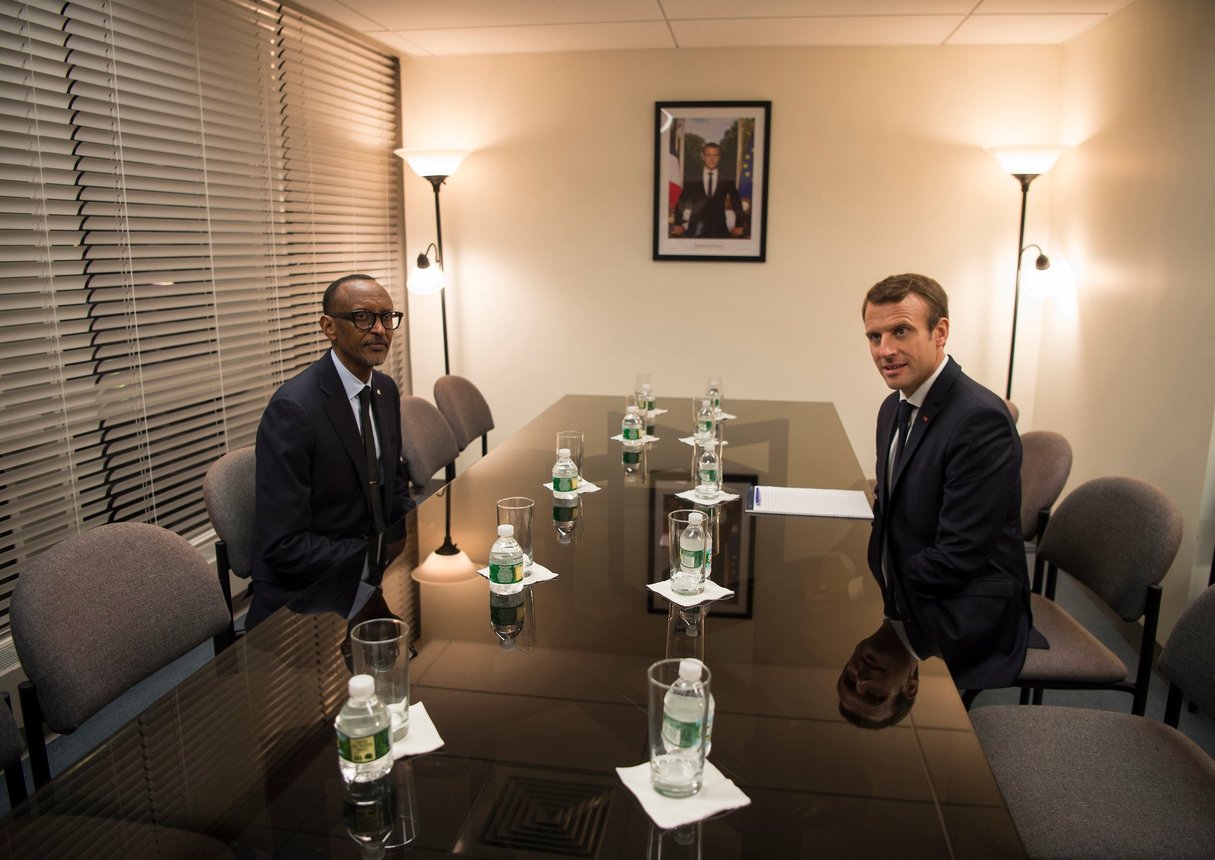 Le président Kagame a des entretiens bilatéraux avec le président français, Emmanuel Macron, à New York, le 18 septembre 2017. © Paul Kagame/Flickr/Licence CC