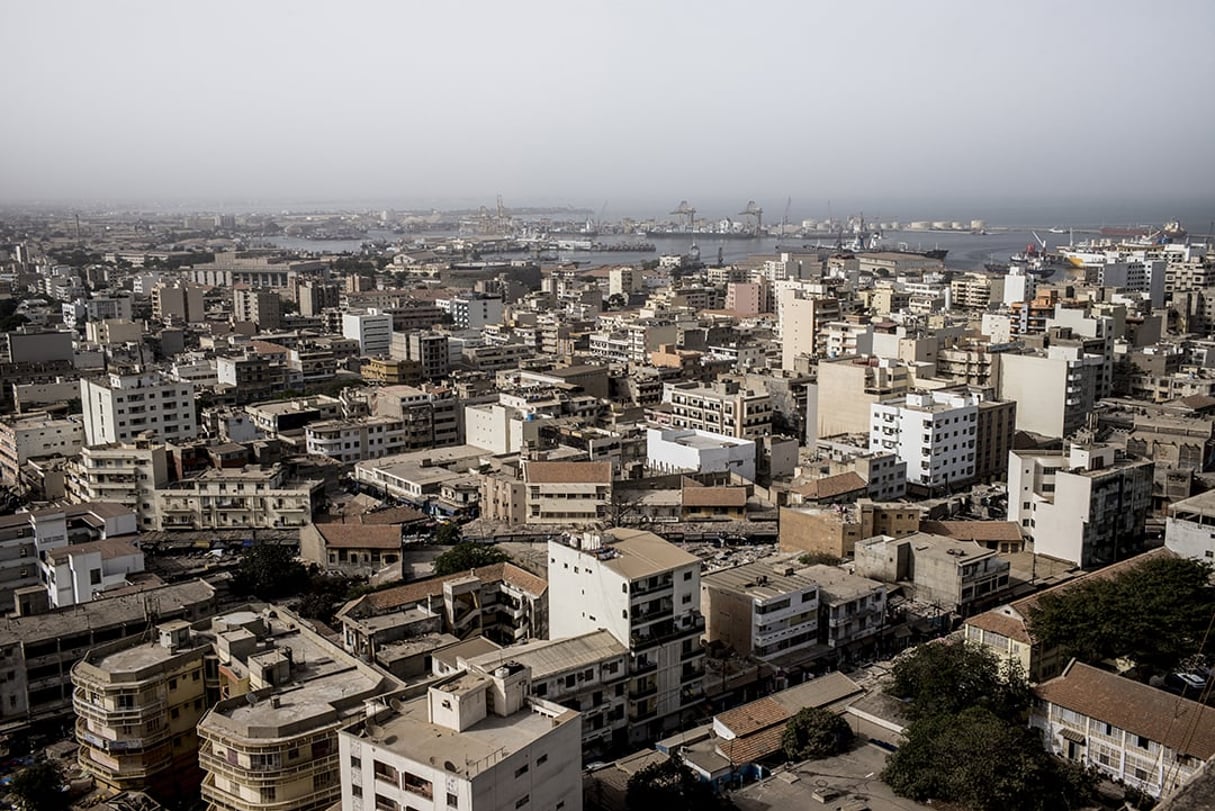 L’enjeu des négociations en cours porte principalement sur trois pays, dont le Sénégal (vue du Plateau de Dakar). © Sylvain Cherkaoui pour JA