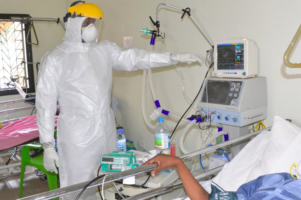 Le service des maladies infectueuses à l’hôpital Donka, à Conakry, en mai 2020. © CELLOU BINANI/AFP