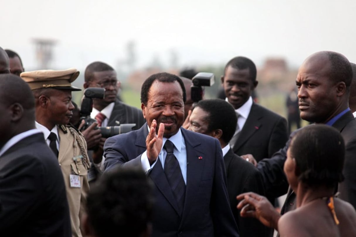 Paul Biya, le président du Cameroun arrive pour assister au sommet des chefs d’État de la Communauté économique et monétaire de l’Afrique centrale (CEMAC, 6 pays). Bangui, Republique Centrafricaine, 15 janvier 2010. © Serge Dibert/PANAPRESS/MAXPPP