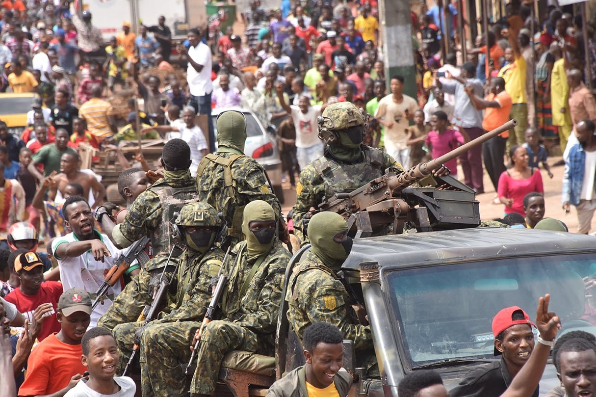 Après l’arrestation du président guinéen Alpha Condé. © CELLOU BINANI/AFP
