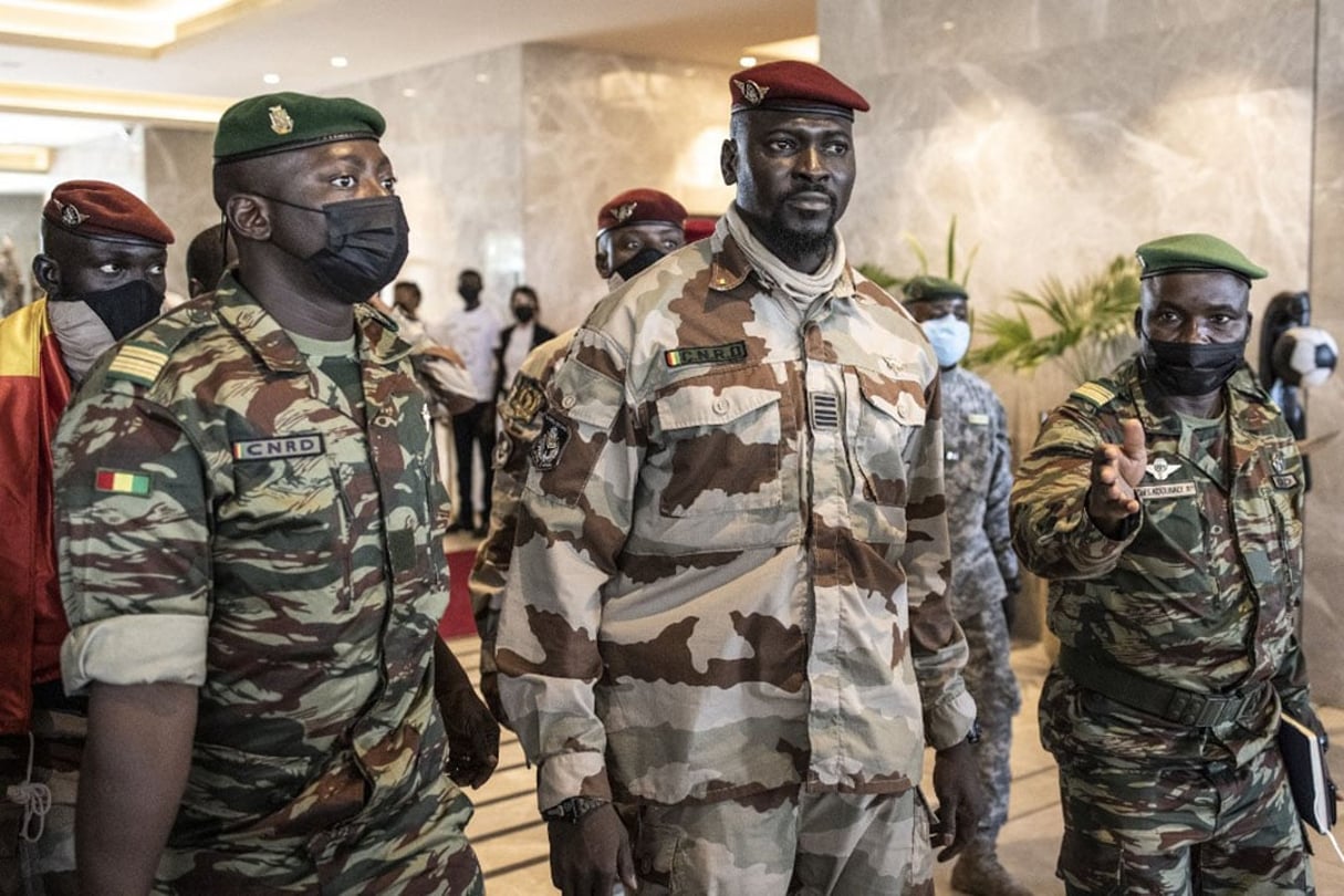 Mamadi Doumbouya, ici le 5 septembre, a été investi président de la transition en Guinée le 1er octobre. © JOHN WESSELS/AFP