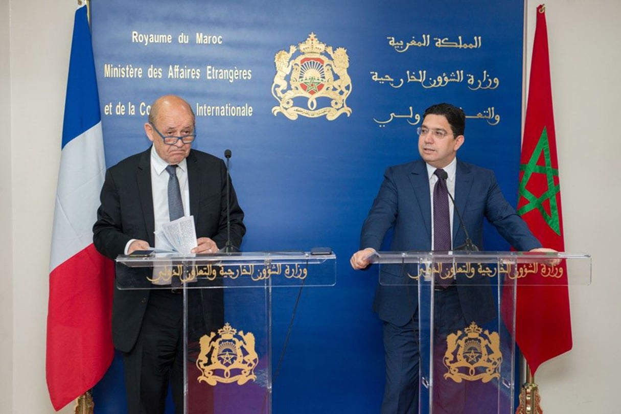 Nasser Bourita (à dr.), ministre marocain des Affaires étrangères, et son homologue français Jean-Yves Le Drian, le 8 juin 2019, à Rabat. © CHINE NOUVELLE/SIPA