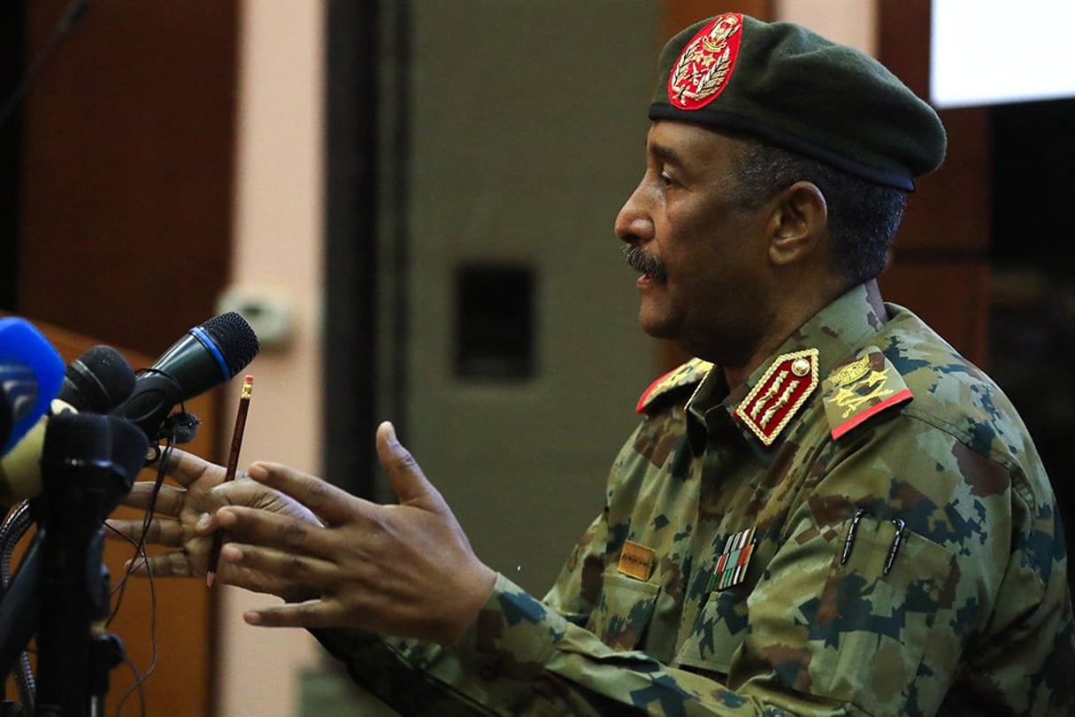 Le général en chef de l’armée soudanaise, Abdel Fattah al-Burhane, à Khartoum, le 26 octobre 2021. © ASHRAF SHAZLY/AFP
