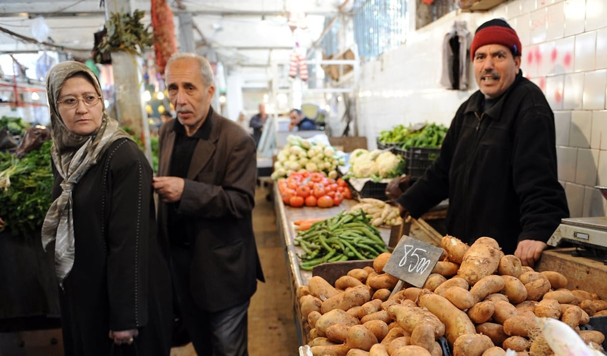 Le prix du kilo de pommes de terre a plus que doublé en l’espace de quelques mois, passant de 60 dinars (0,42 euro) à 140 dinars. © PASCAL GUYOT / AFP