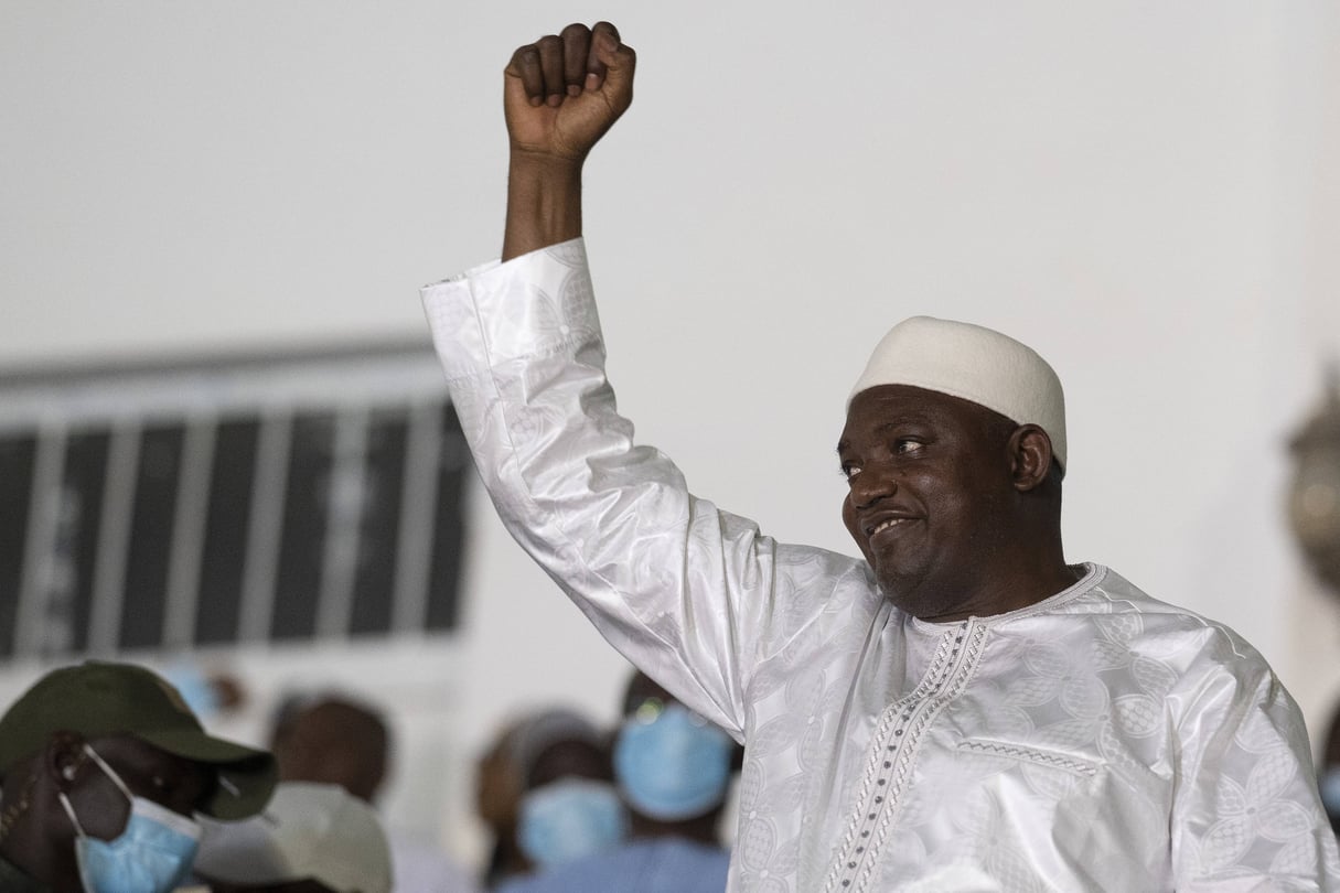 Le président sortant de la Gambie, Adama Barrow, déclaré vainqueur de la présidentielle du 4 décembre 2021. © Leo Correa/AP/SIPA