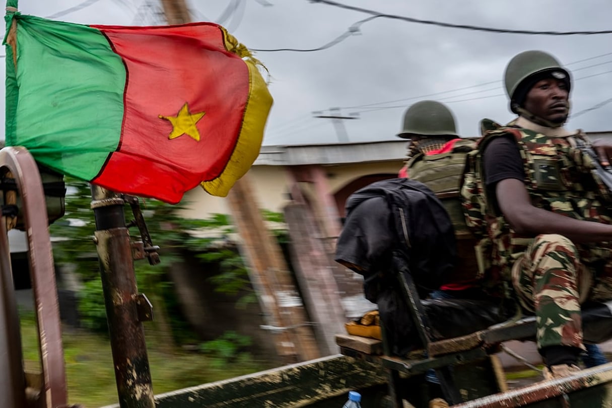 Soldats du Bataillon d’intervention rapide à Ekona, près de Buea, en 2018 © Ashley Gilbertson/VII/REDUX-REA