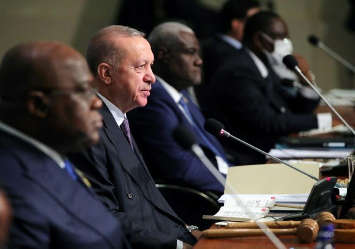 Le président turc Recep Tayyip Erdogan lors du sommet Turquie-Afrique, le 18 décembre 2021, à Istanbul. © AFP/Murat CETIN MUHURDAR
