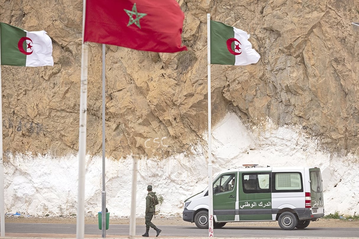 La frontière maroco-algérienne, vue d’Oujda (au Maroc), en novembre 2021. © FADEL SENNA/AFP © FADEL SENNA/AFP