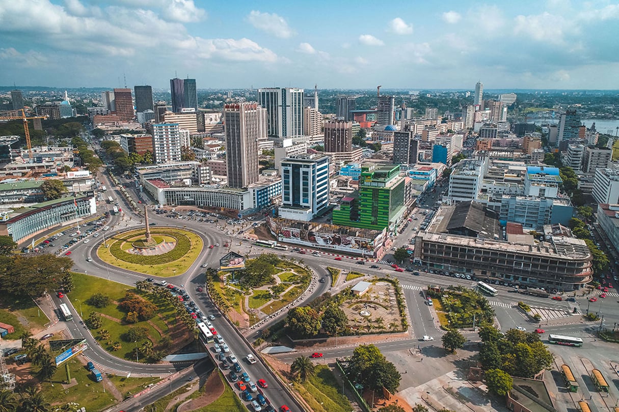 Vue aérienne du quartier d’affaires du Plateau, à Abidjan. © Macareux/ANDBZ/ABACAPRESS.COM