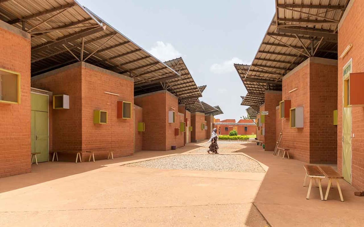 Centre de santé à Léo, Burkina &copy; KERE ARCHITECTURE