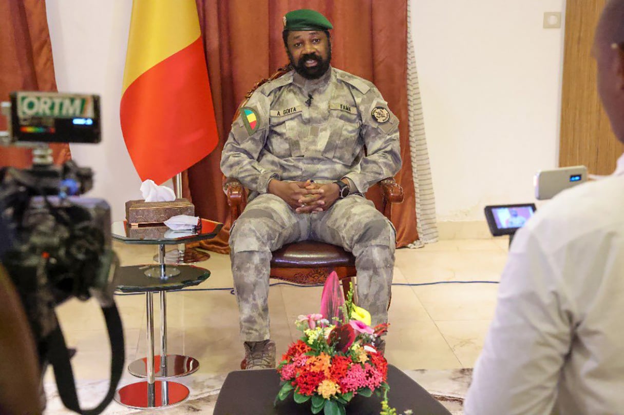 Le colonel Assimi Goïta, en août 2022 au palais présidentiel, à Bamako. &copy; Presidence Mali