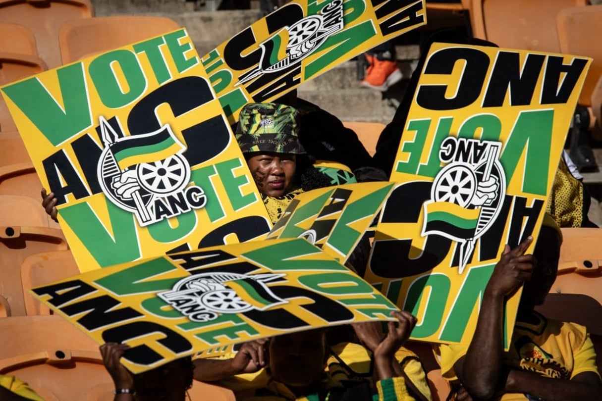 Lors d’un meeting de l’ANC, le 29 mai à Johannesburg. © Photo by Chris McGrath / Getty Images via AFP