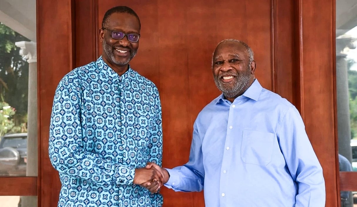 Laurent Gbagbo, président du PPA-CI, reçoit Tidjane Thiam, le nouveau président du PDCI-RDA, à Mama, son village natal, le 24 février 2024. © DR