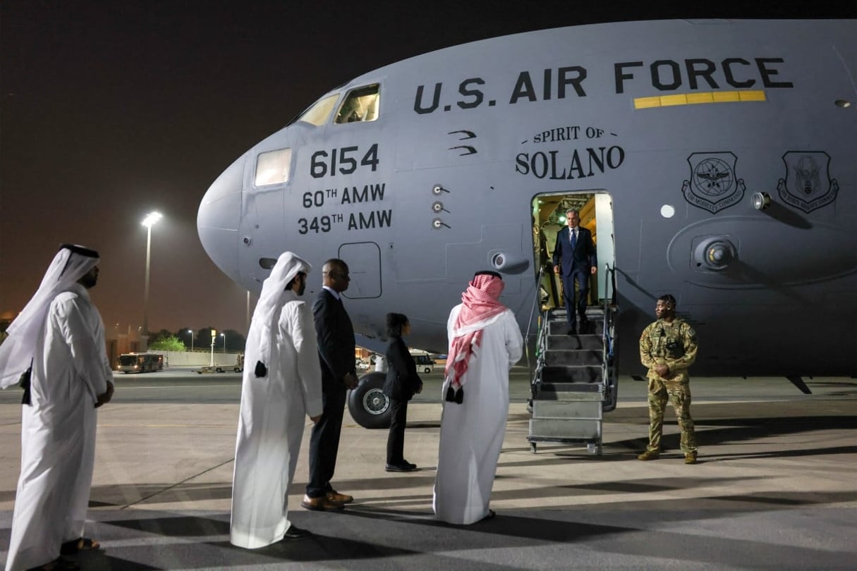 Le secrétaire d’État américain Antony Blinken à son arrivée à Doha, le 20 août 2024. © Kevin MOHATT / POOL / AFP